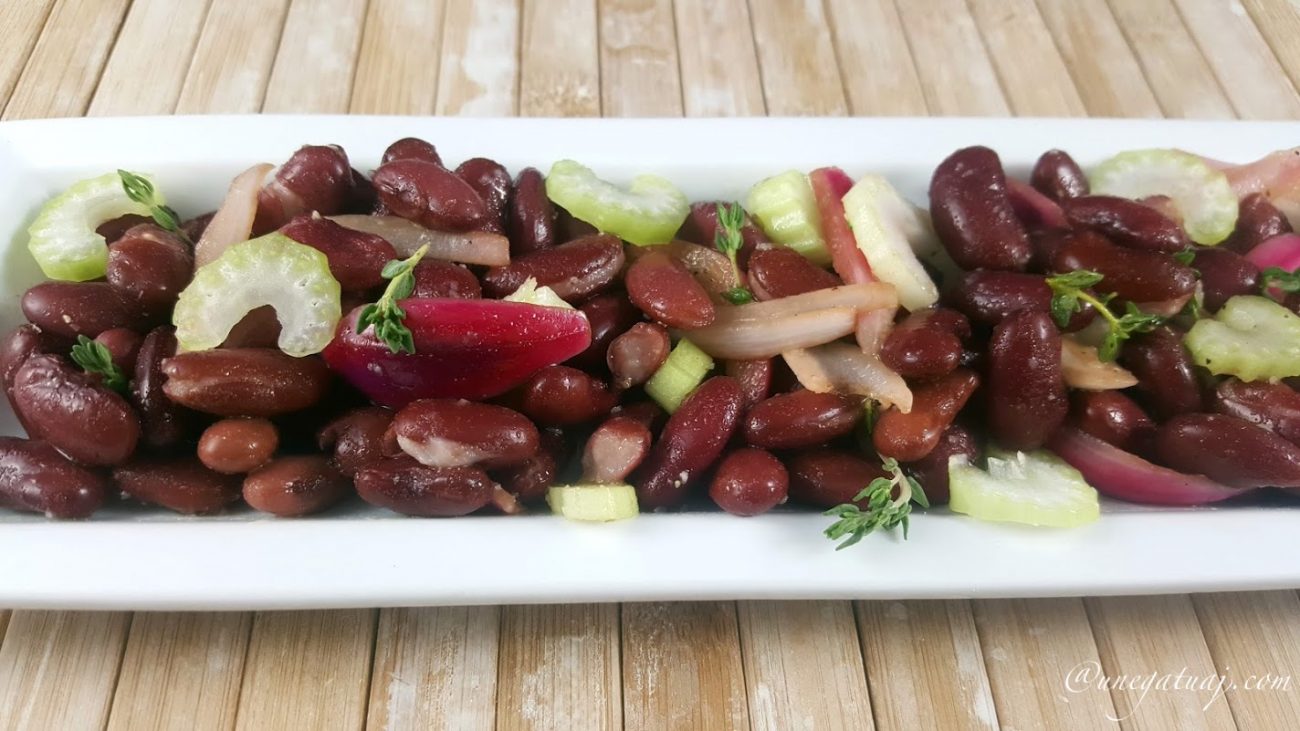 Sallatë me fasule të kuqe