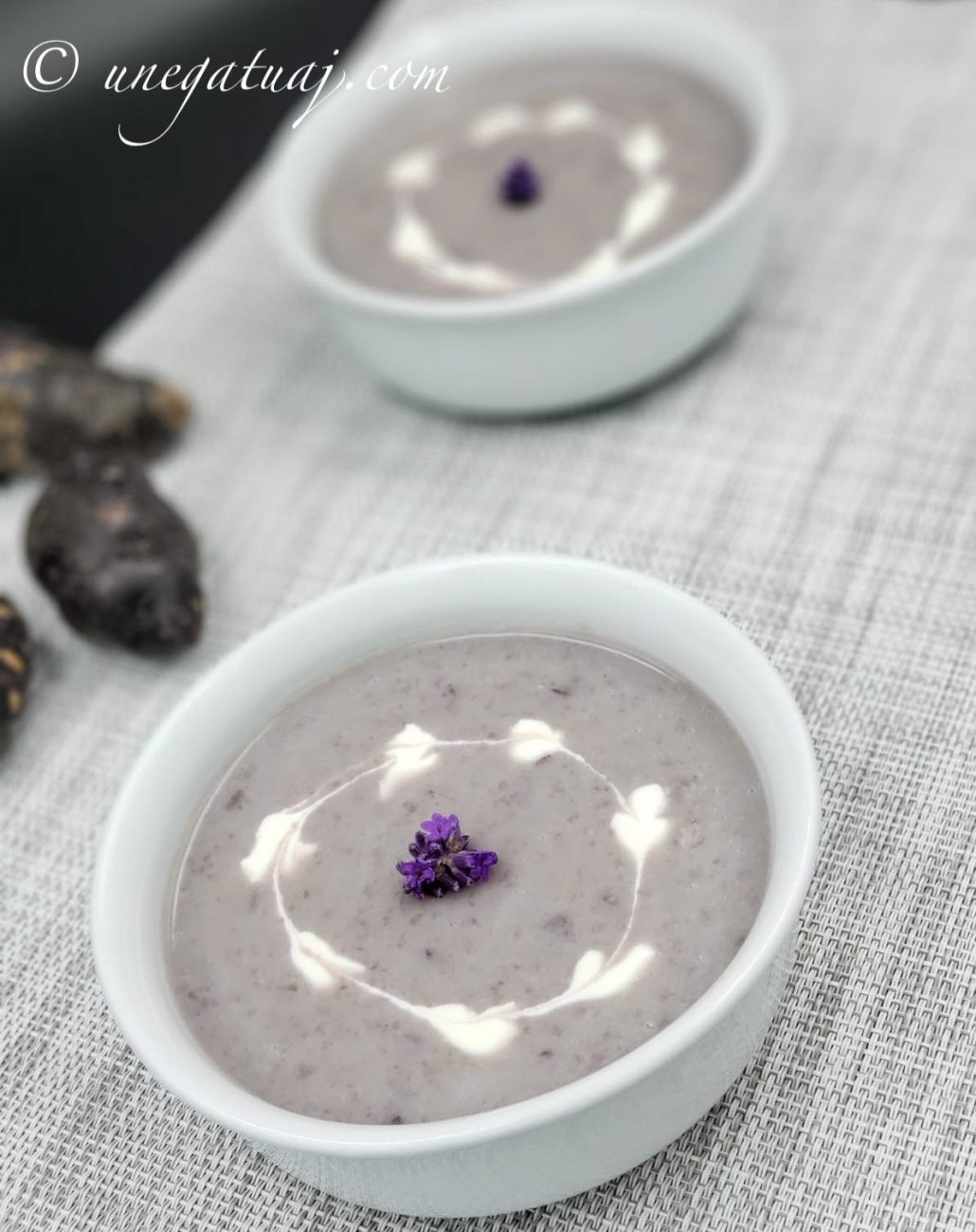 Supë krem me patate vjollcë