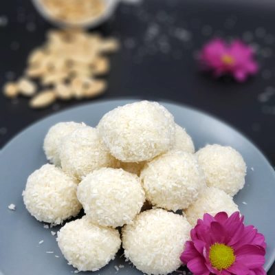 Toptha kokosi (Raffaello të bëra në shtëpi)