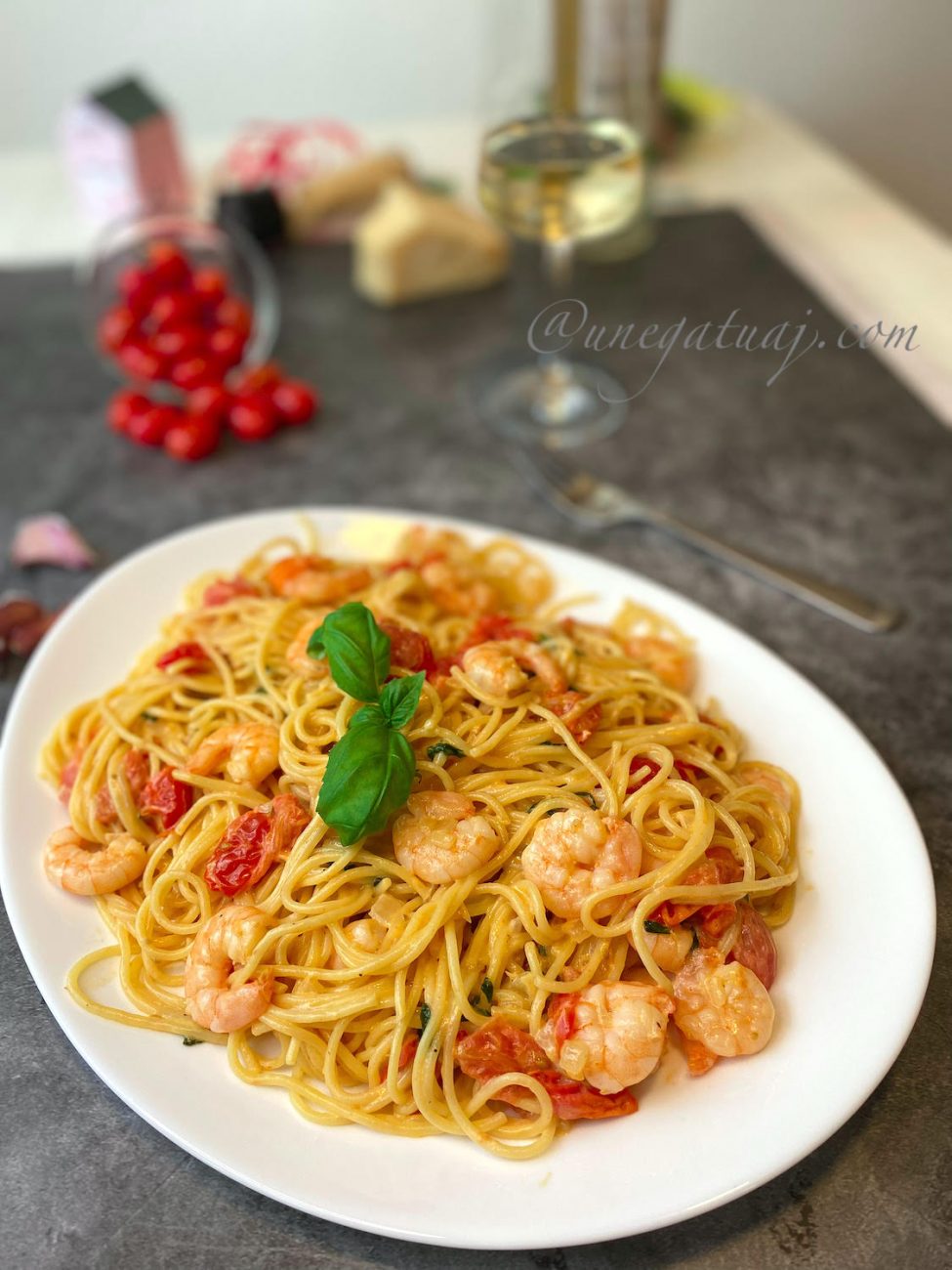 Makarona me pana dhe karkaleca