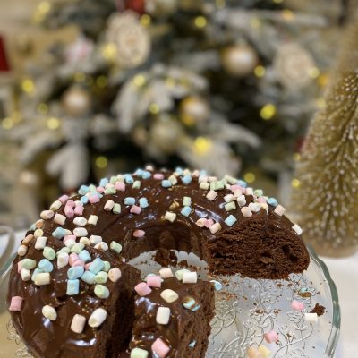 Kek me çokollatë dhe erëza